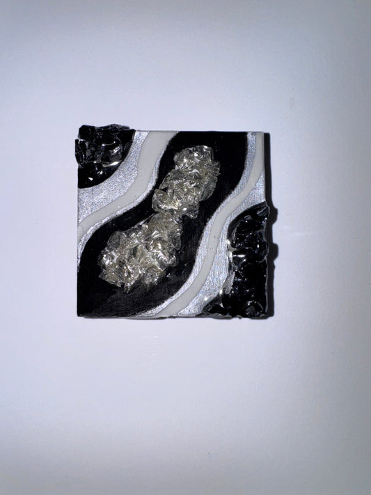 Square Geode Magnet | Black/White