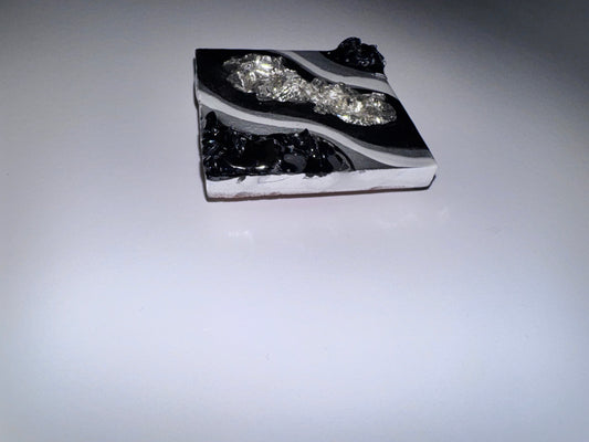 Square Geode Magnet | Black/White